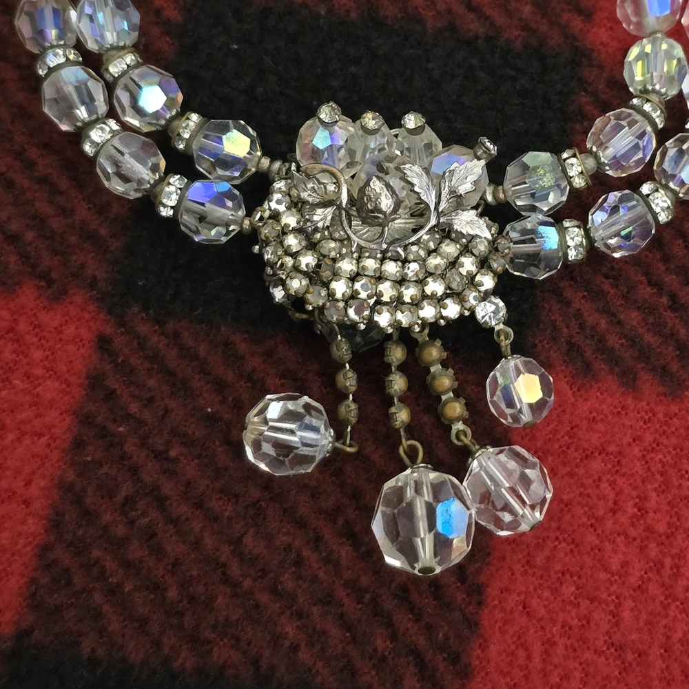 2 Vintage Iridescent Chokers - Picture 5 of 9